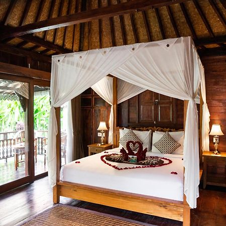 Ari Cottages Ubud 部屋 写真