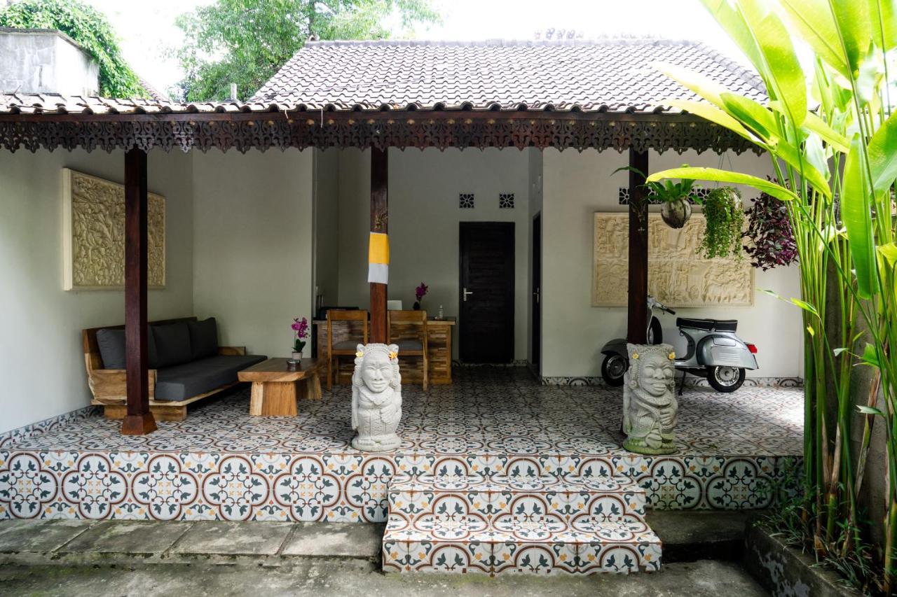 Ari Cottages Ubud エクステリア 写真
